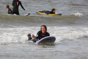 beginner surfer looking to improve surf skills