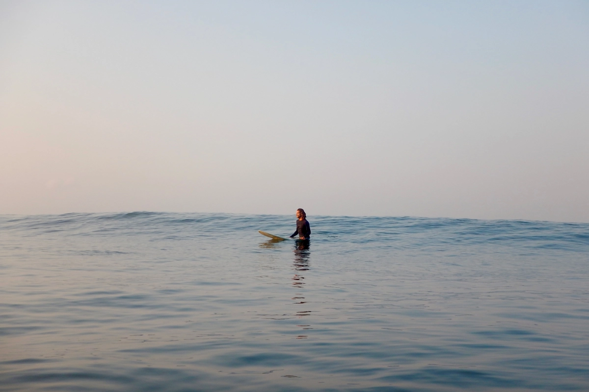 surfer looking for natural ways to prevent and treat ear infections
