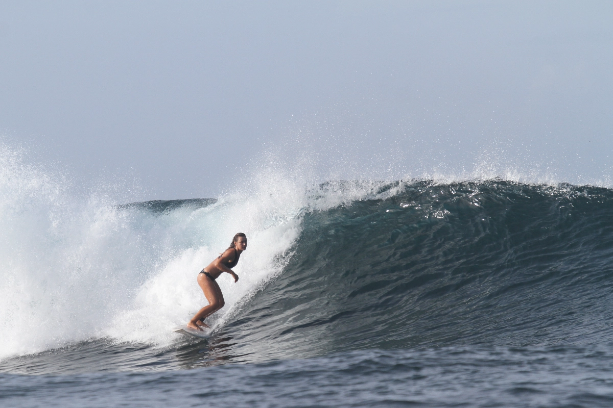 woman who surfs after 40 because she practices vagus nerve stimulation